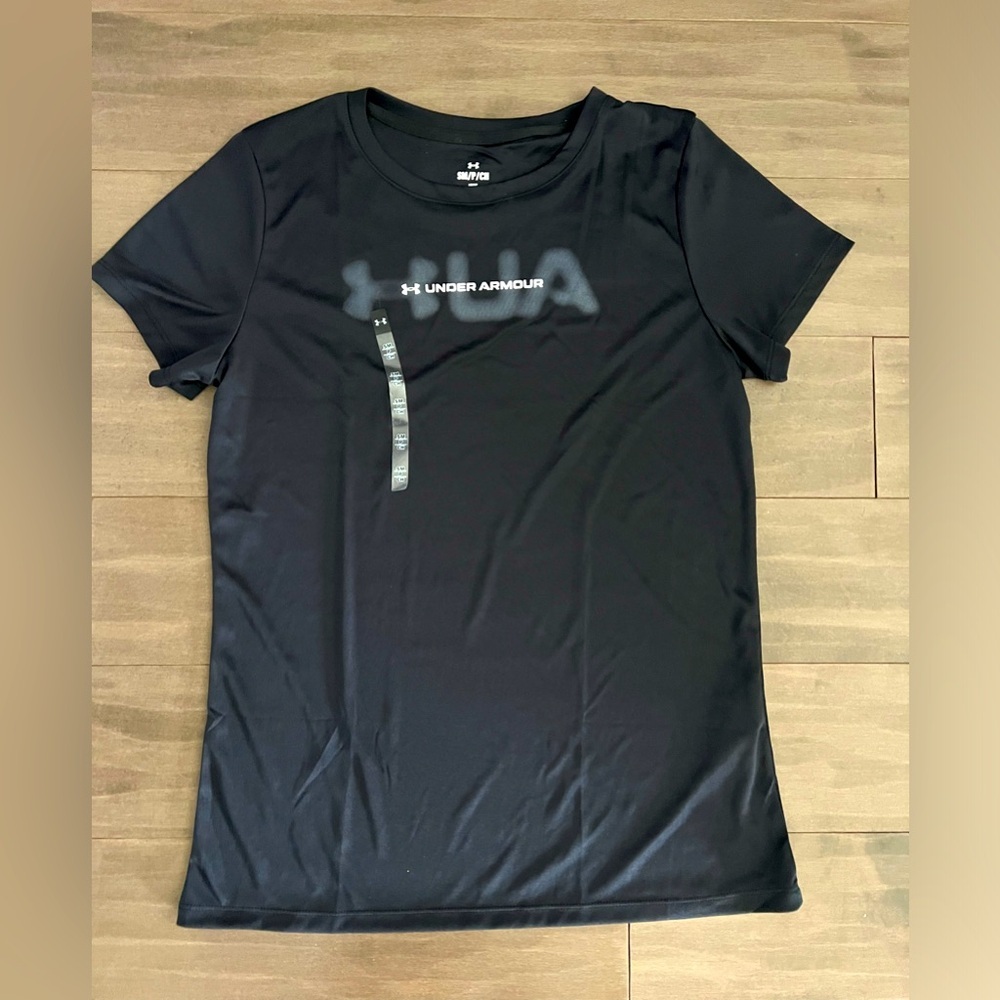 Under Armour ladies performance  t shirt Small